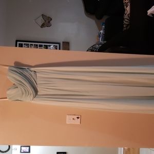 Maureen Patricia long dress size extra small